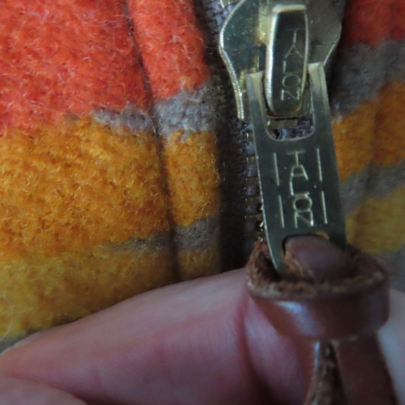 VTG RARE MADE IN USA PENDLETON WOOL WITH LEATHER SLEEVES FULL ZIPP JACKET SZ XL - Picture 2 of 8